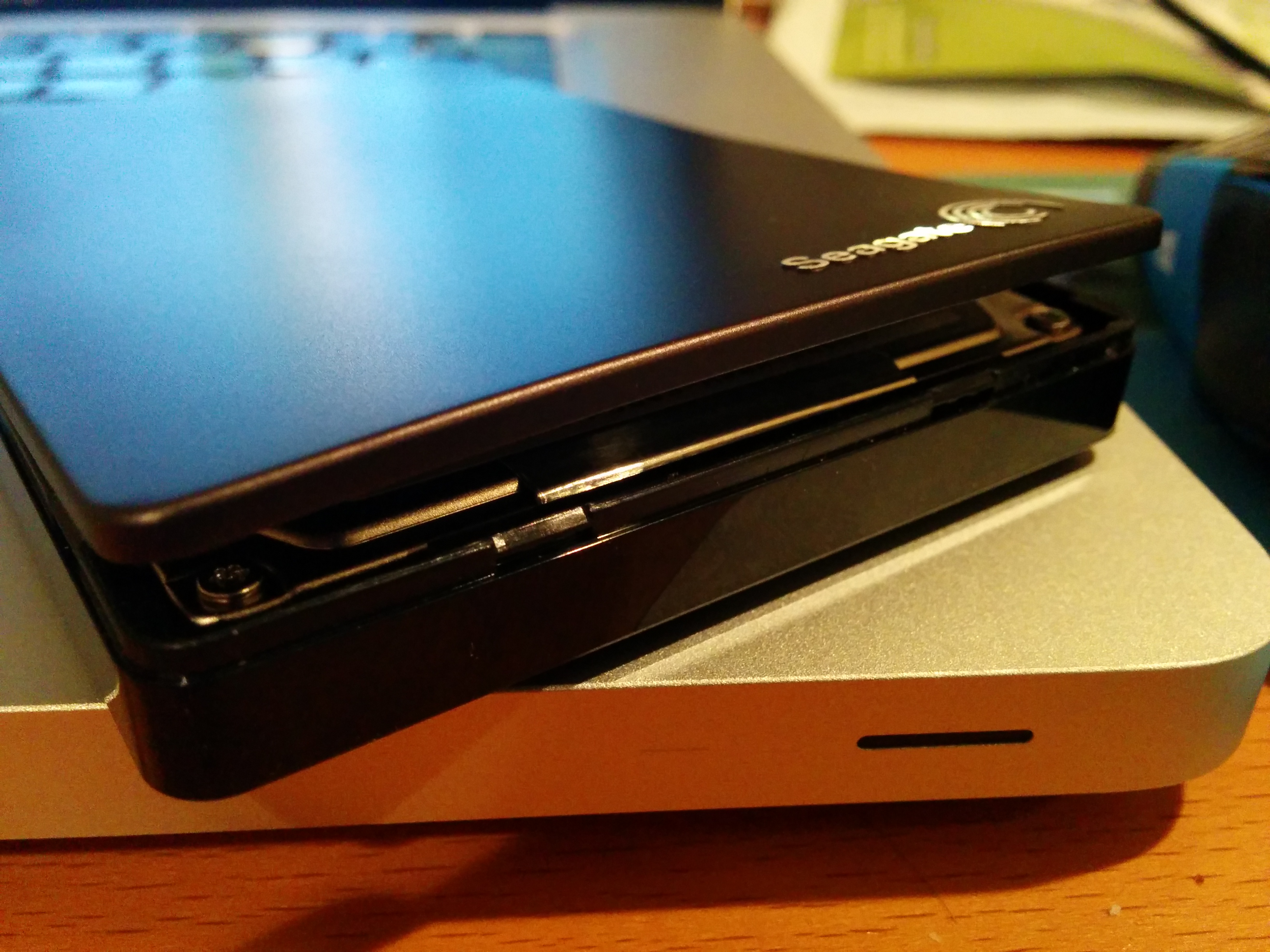 seagate backup plus slim 2tb disassembly